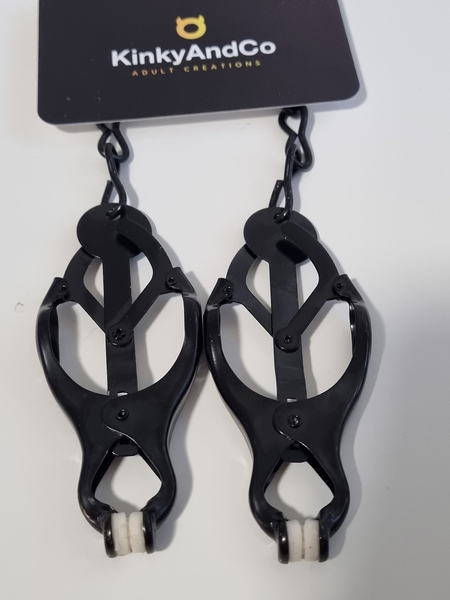 Black Clover Nipple Clamps With Chain